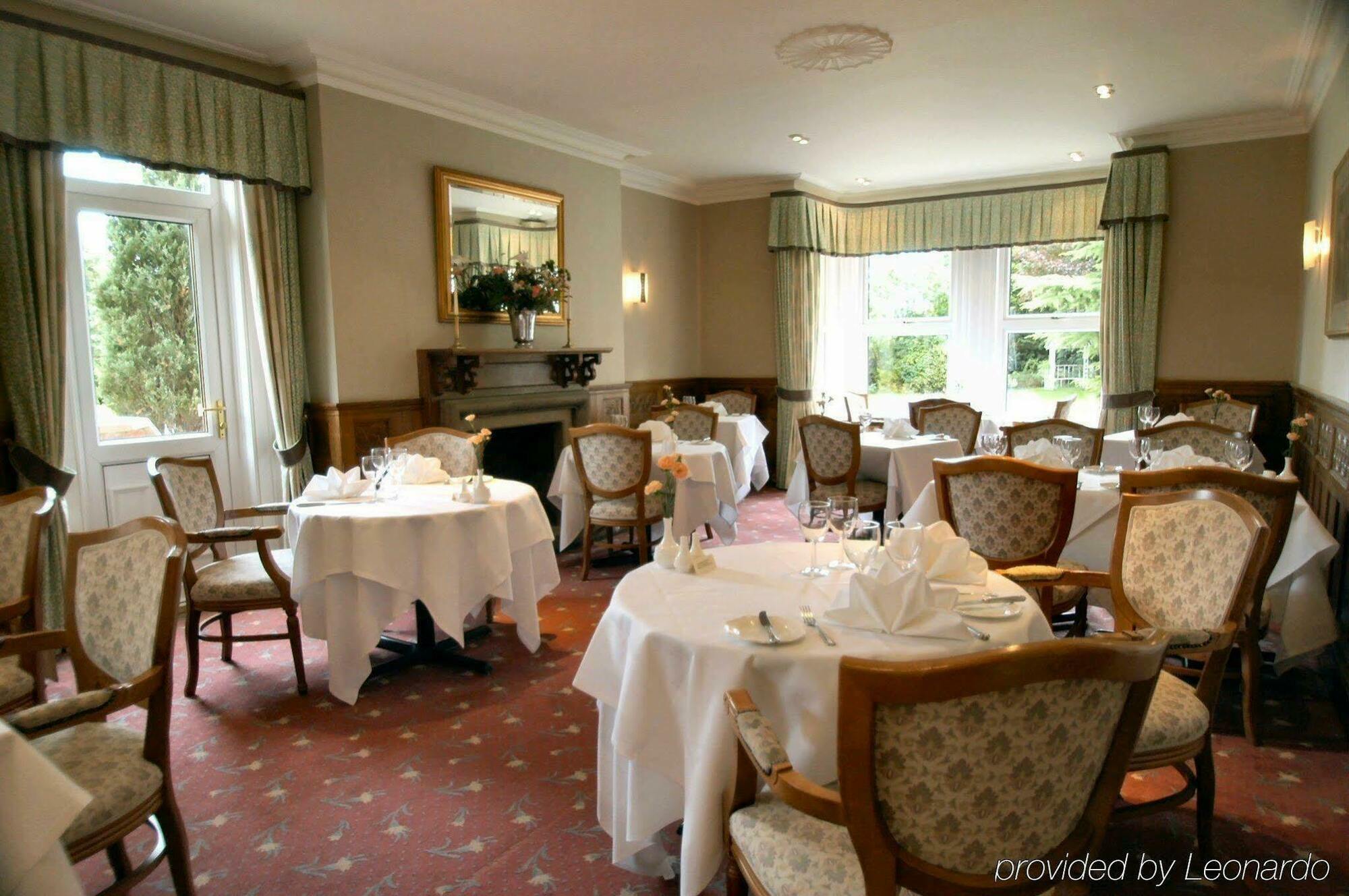 The Lodge Duxford Restaurante foto